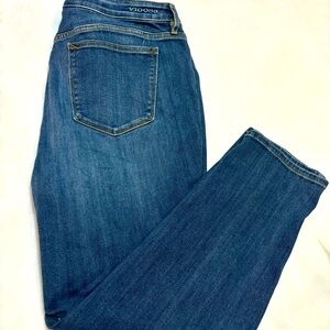 Vigoss denim jeans. Size 20 29”length jagger skinny